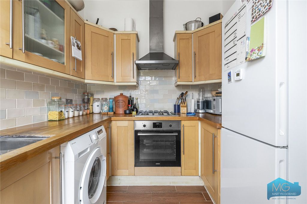 Property photo 3 of 10 Picture No. 07