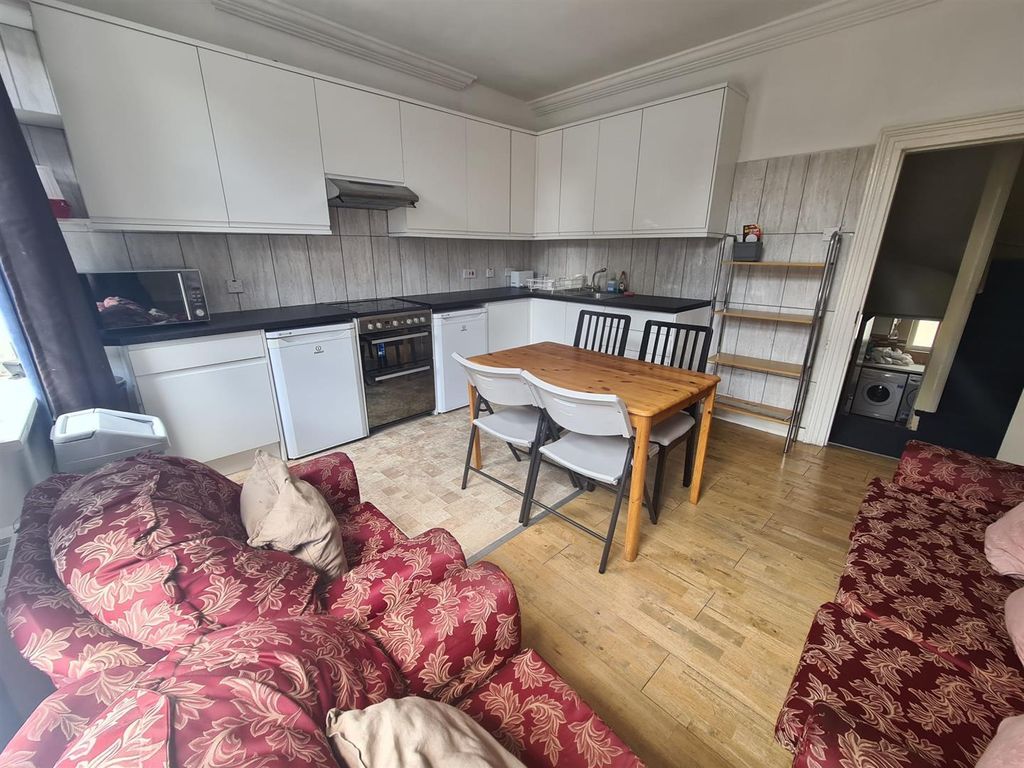 Property photo 1 of 9 Rec Kitchen.Jpg