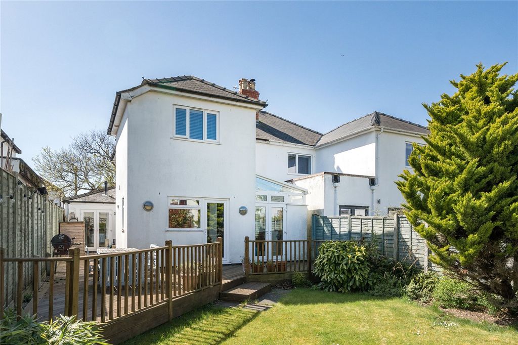 Property photo 1 of 24 Picture No. 27