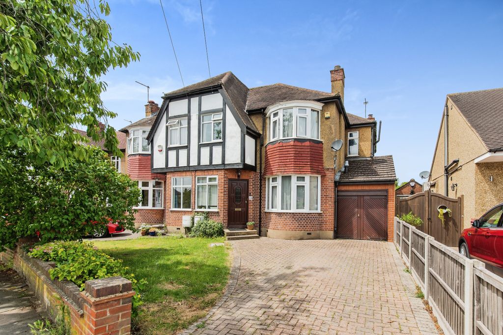 Property photo 1 of 25 Front View