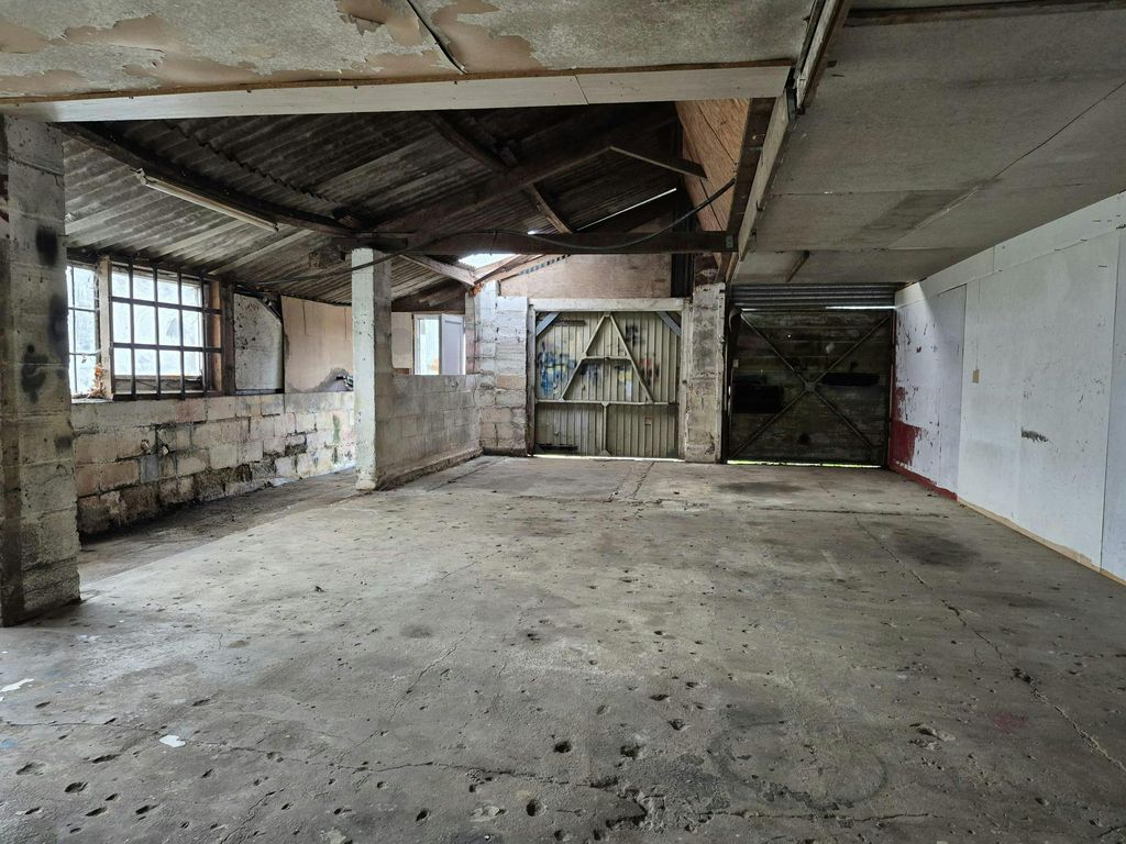 Property photo 3 of 12 Image 3
