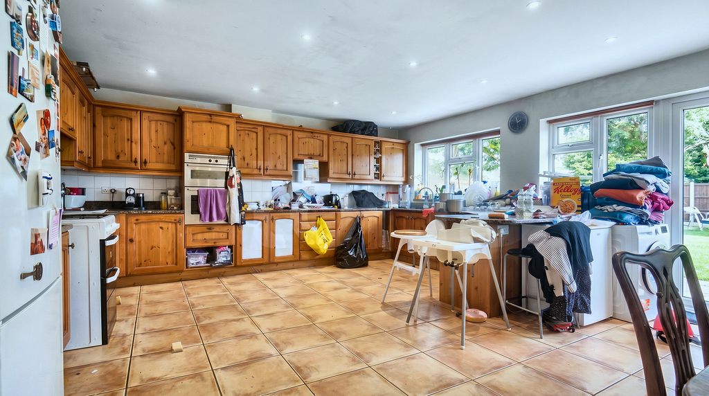 Property photo 3 of 13 Image 7