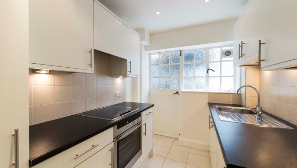 Property photo 3 of 6