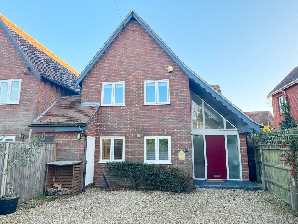 Property photo 2 of 16 26Sr Front