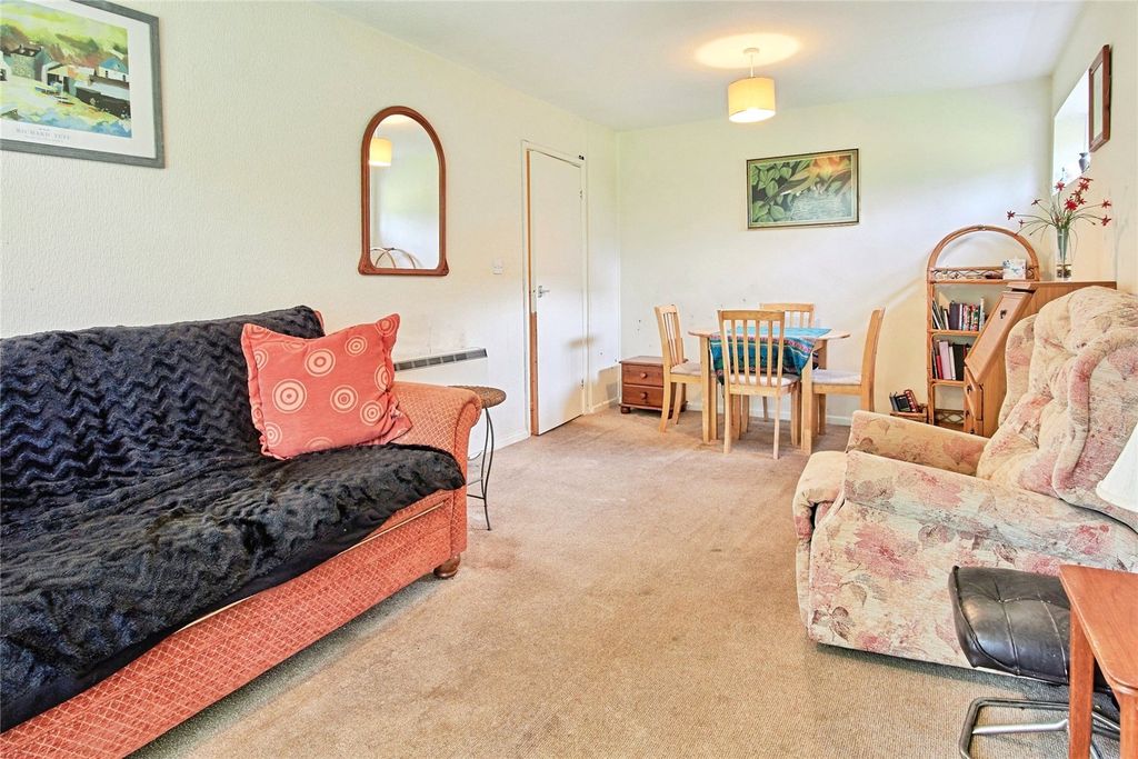 Property photo 3 of 15 Picture No. 13