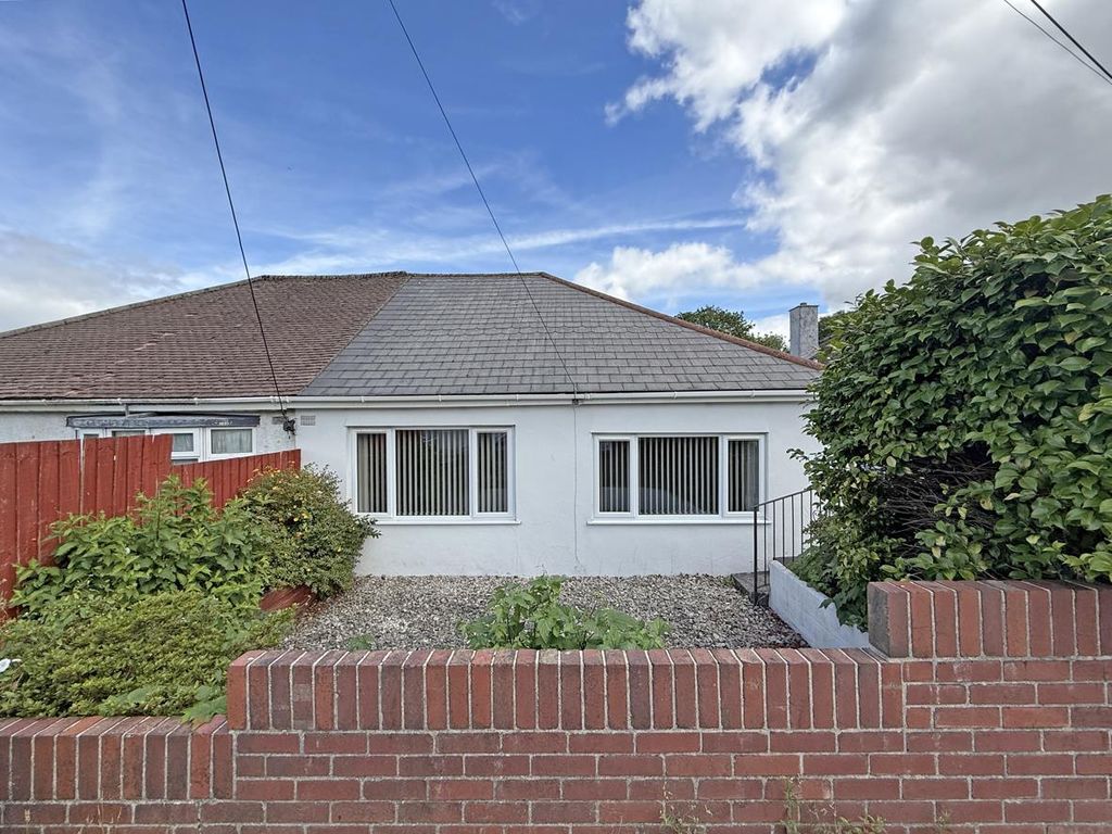 Property photo 1 of 14 Old Woodlands Road 105 - Front.Jpg