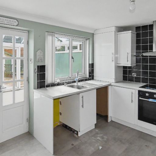 Property photo 3 of 17 37 James Niven Court, Hull, East Riding Of Yorkshire Hu9 3Aq