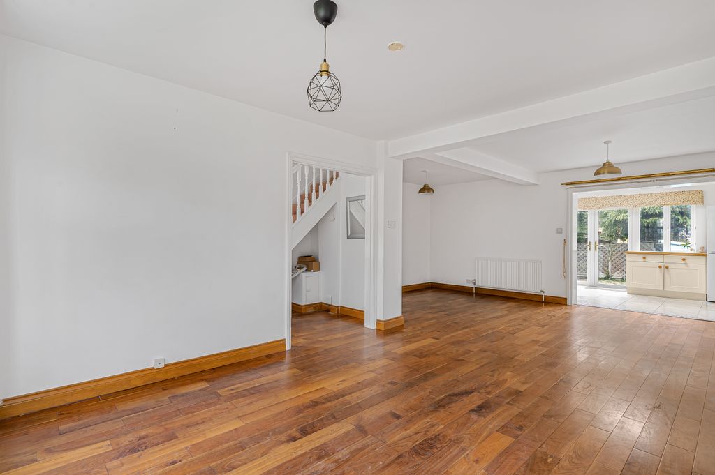 Property photo 3 of 38 4_79133