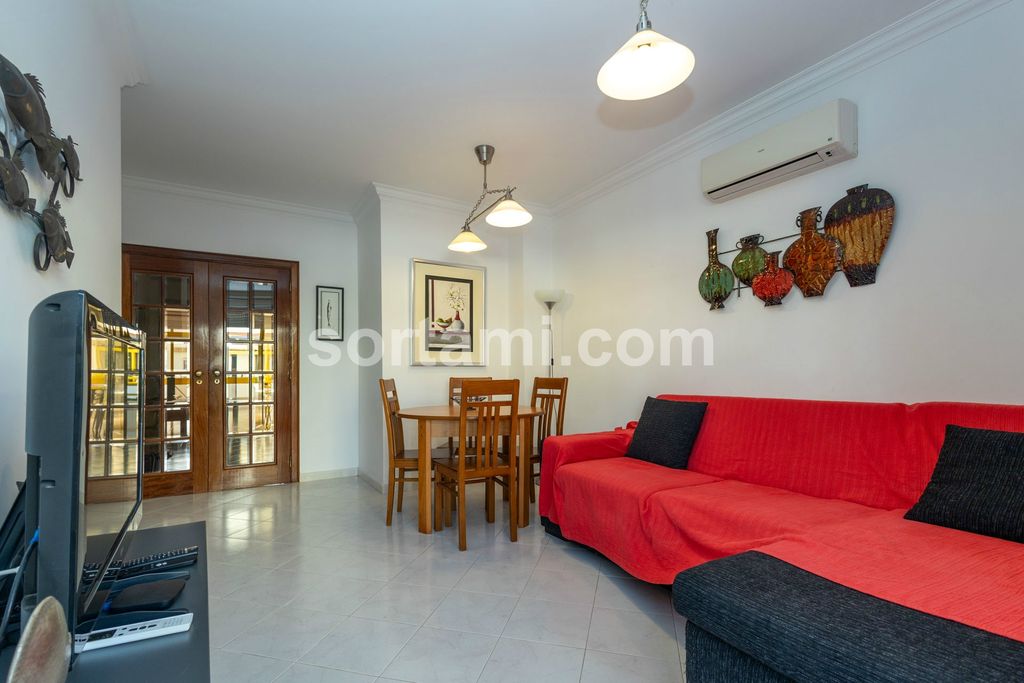 Property photo 2 of 23