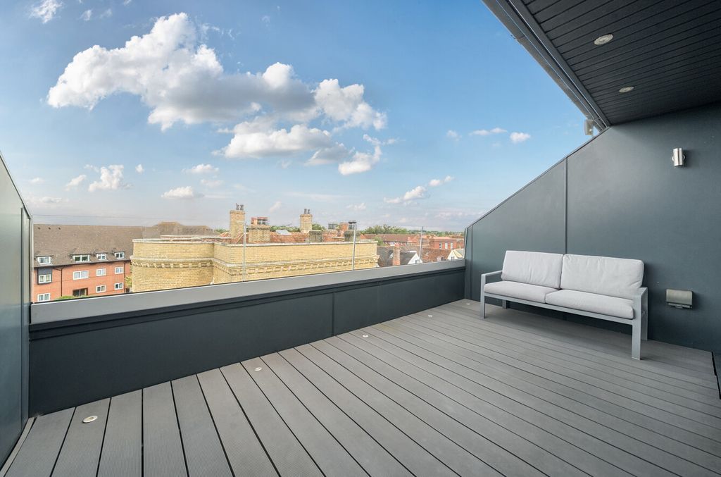Property photo 3 of 27 1510821-50-6A889A...