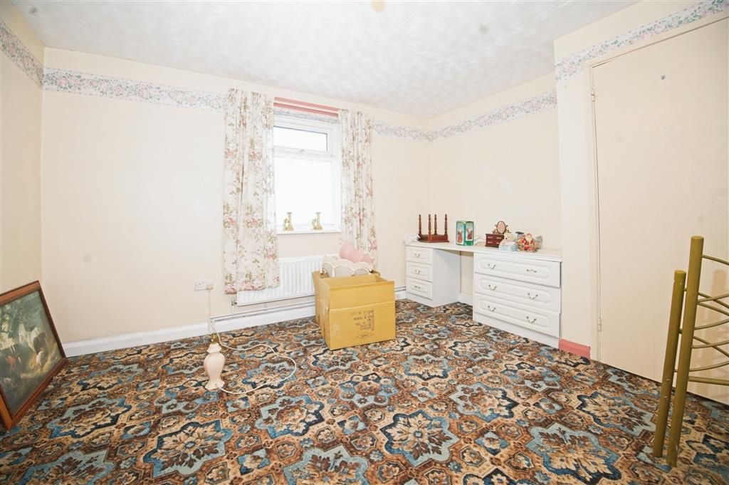 Property photo 3 of 20