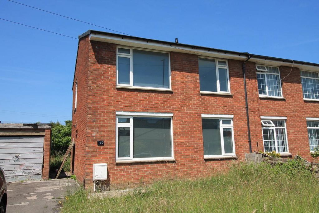 Property photo 1 of 6 Front.Jpg