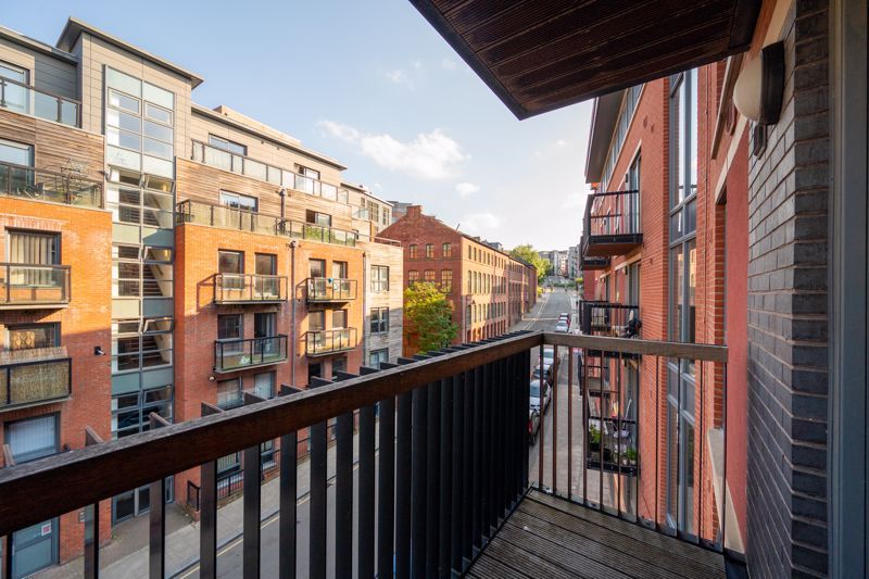 Property photo 2 of 8 Balcony