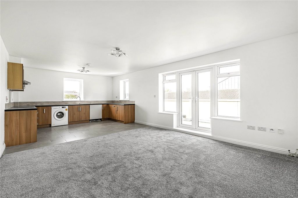 Property photo 3 of 20 Reception Room