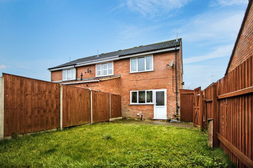 Property photo 2 of 10 3876965