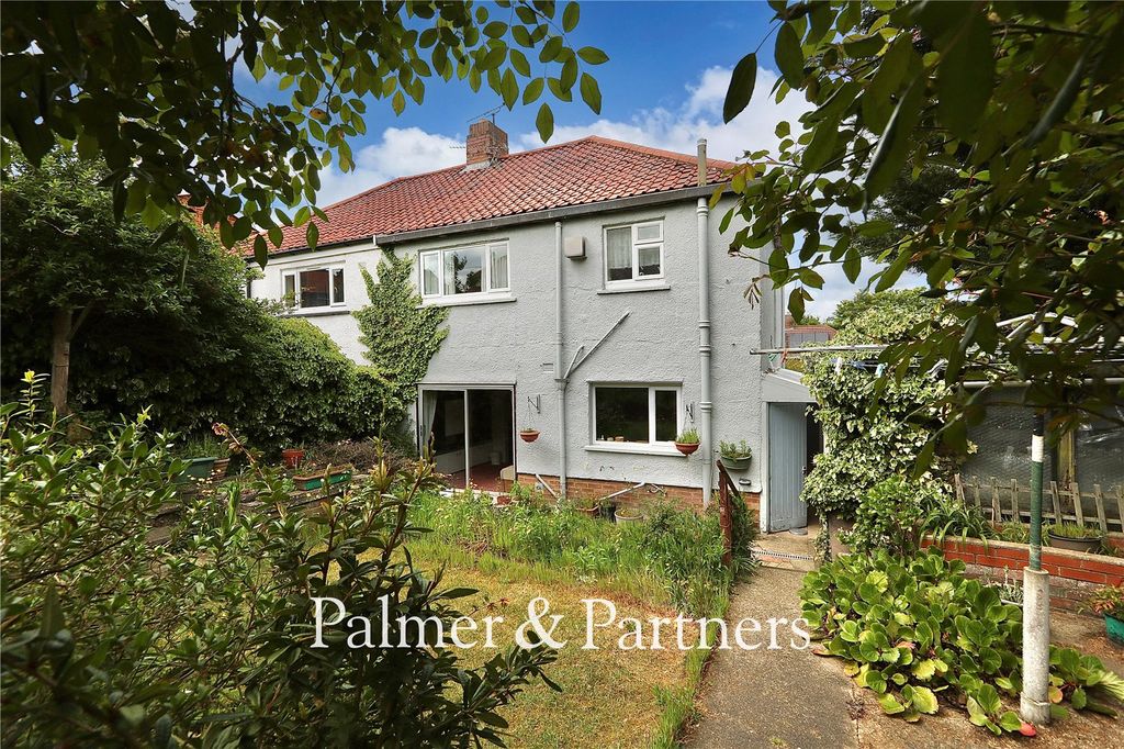 Property photo 2 of 31 Picture No. 25