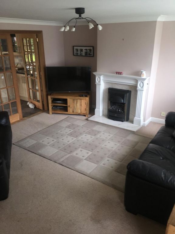 3 bed semi-detached house to rent Greenlaw Mains