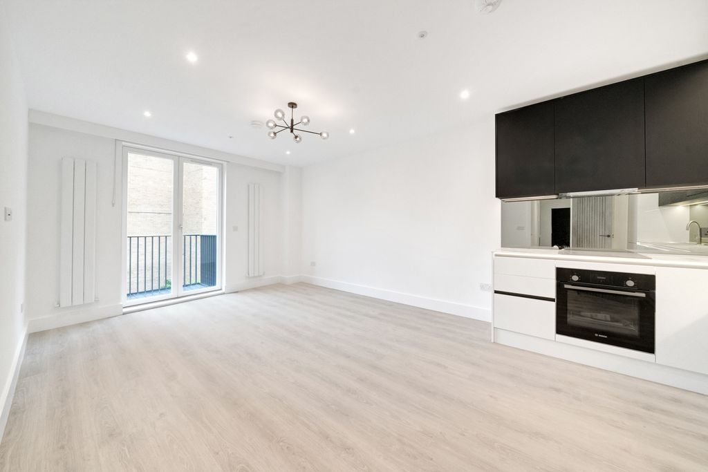 Property photo 1 of 11 1