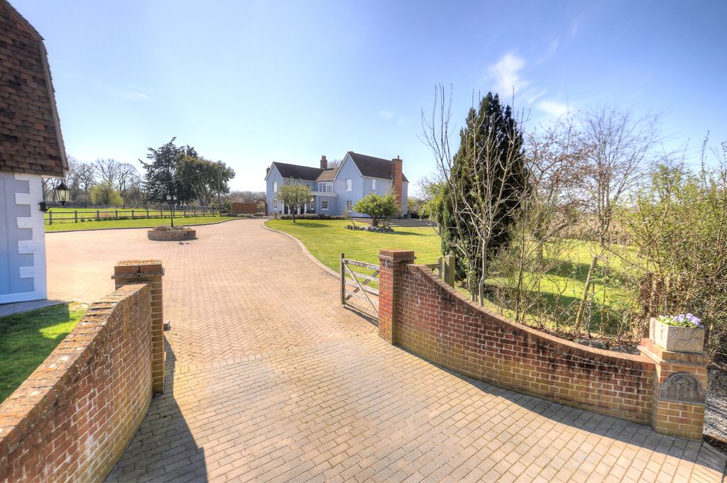 Property photo 1 of 33 Picture No. 02