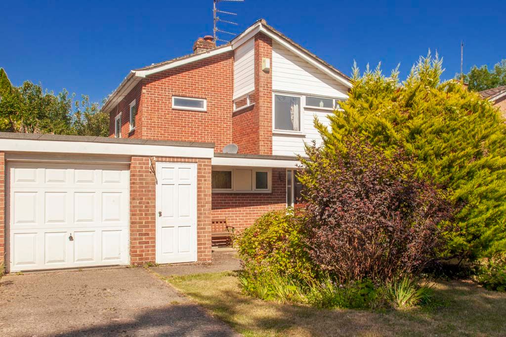 Property photo 1 of 16