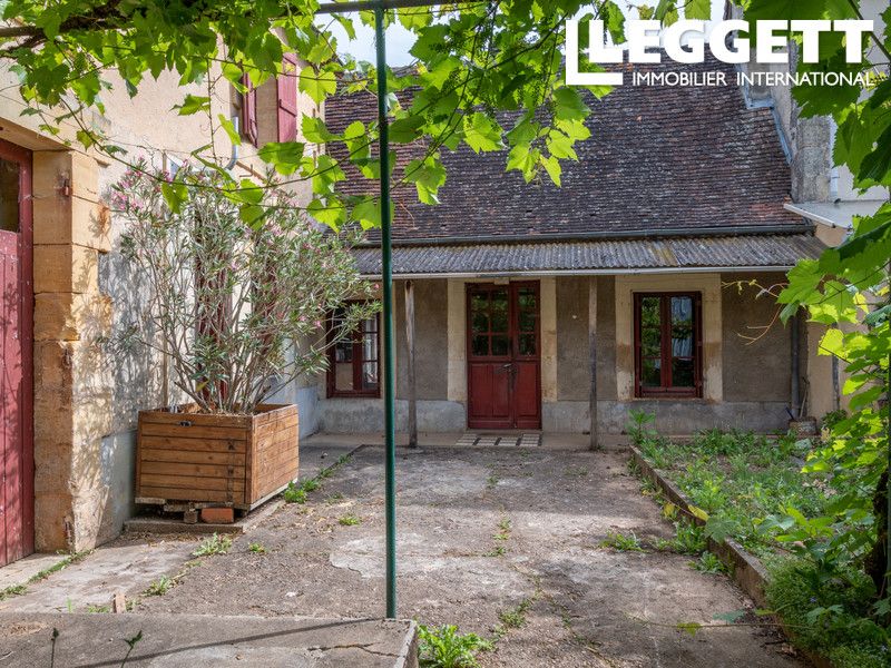 Property photo 2 of 10