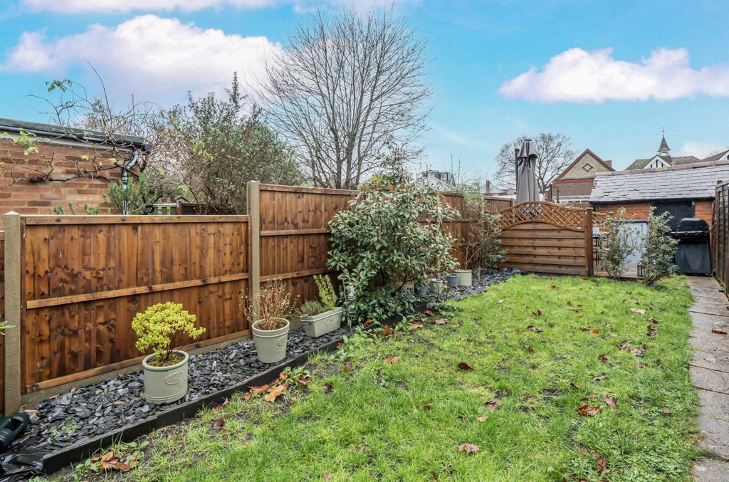 Property photo 2 of 24 1404088-44-6970d0...