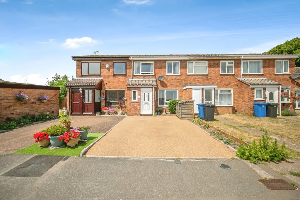 Property photo 1 of 18 Photo