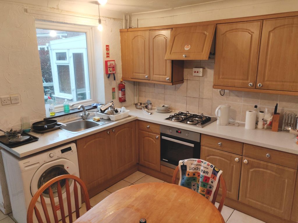 Property photo 3 of 7 Image