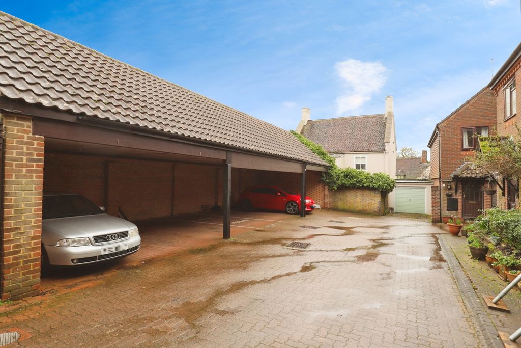 Property photo 2 of 20 Pbox-Img.Jpg