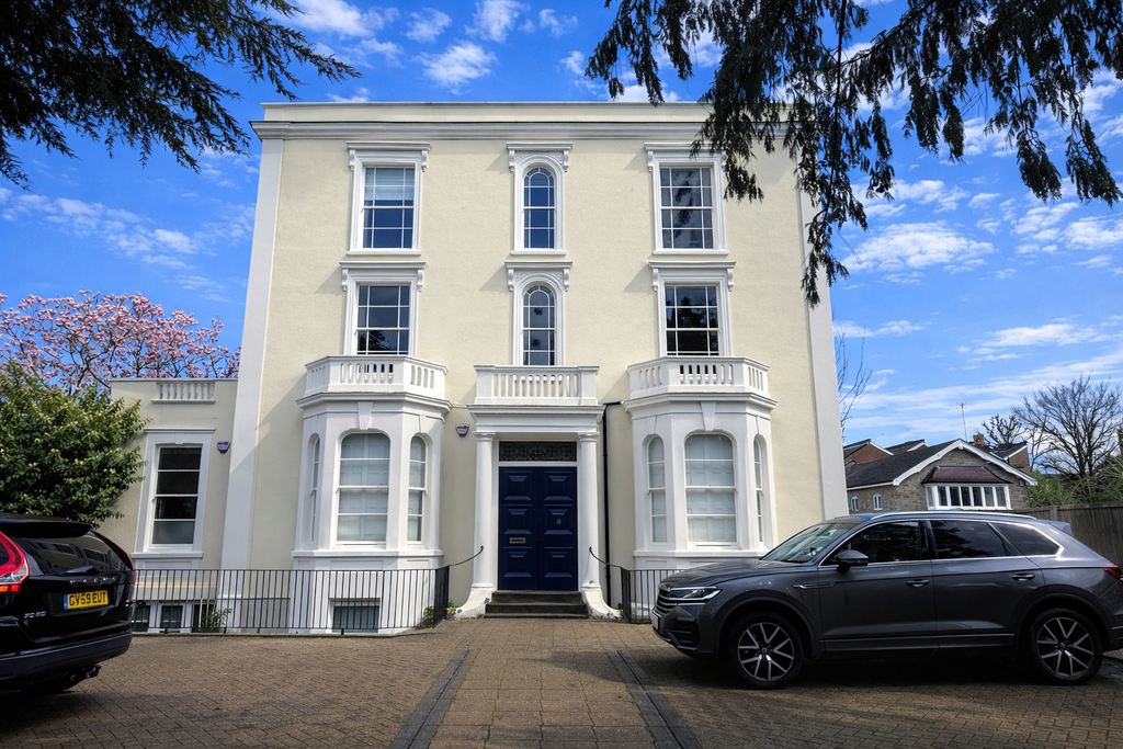 Property photo 1 of 20