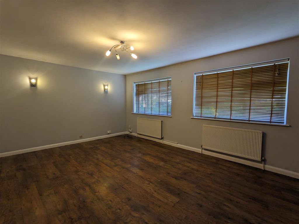 Property photo 2 of 12 Living Room.Jpg