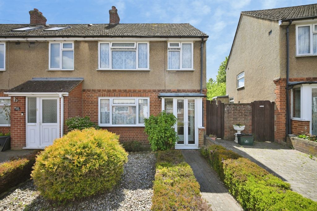 Property photo 1 of 16