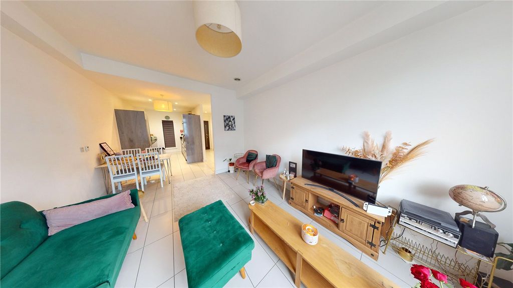 Property photo 2 of 7 Picture No. 08