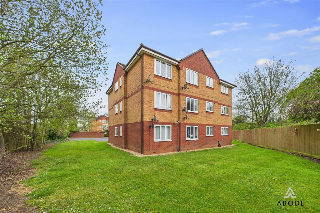 Property photo 1 of 12 Cam02544G0-Pr0266-Still012.Jpg