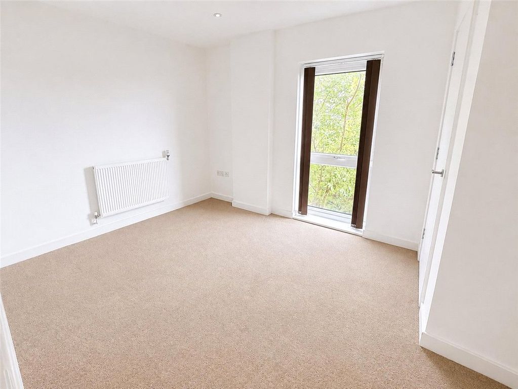 Property photo 3 of 13 Picture No. 33