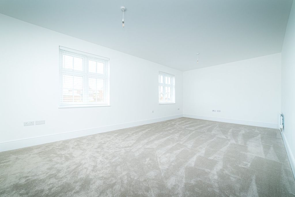 Property photo 3 of 13 Picture 3