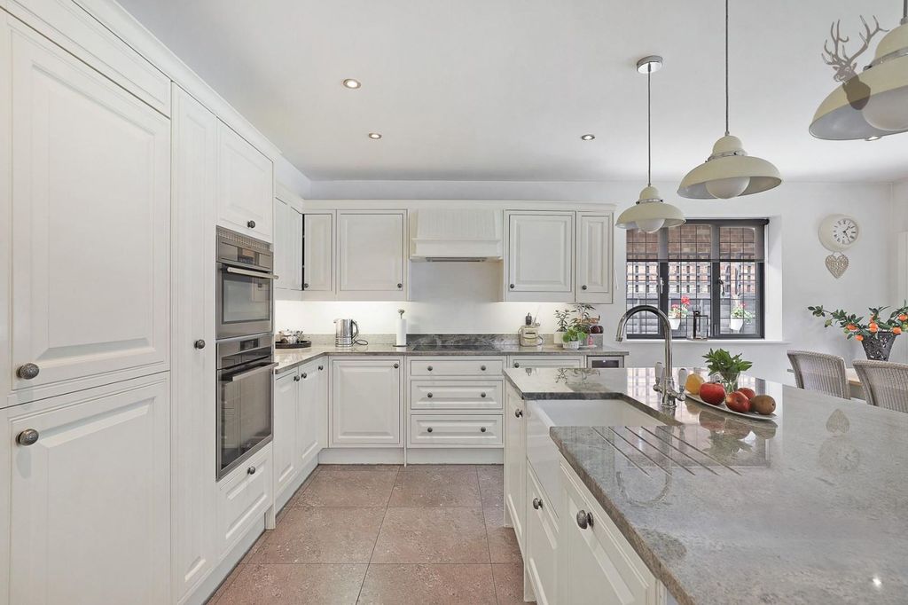 Additional image 9 of 3 bed detached bungalow for saleHomefield Close, Epping CM16