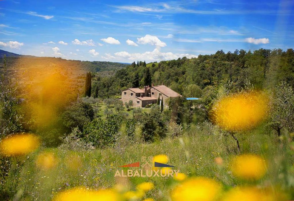 Property photo 2 of 27