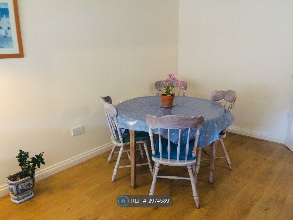Property photo 2 of 13 Dining Room