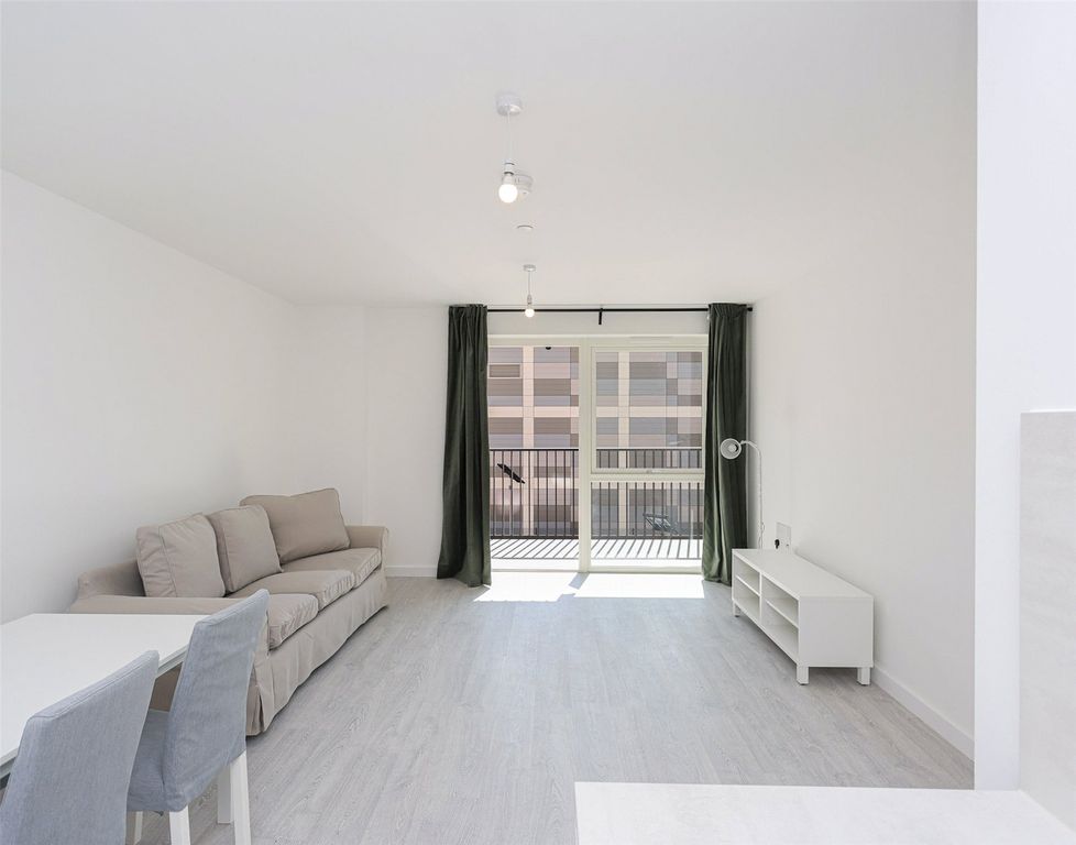Property photo 2 of 10 Picture No. 04
