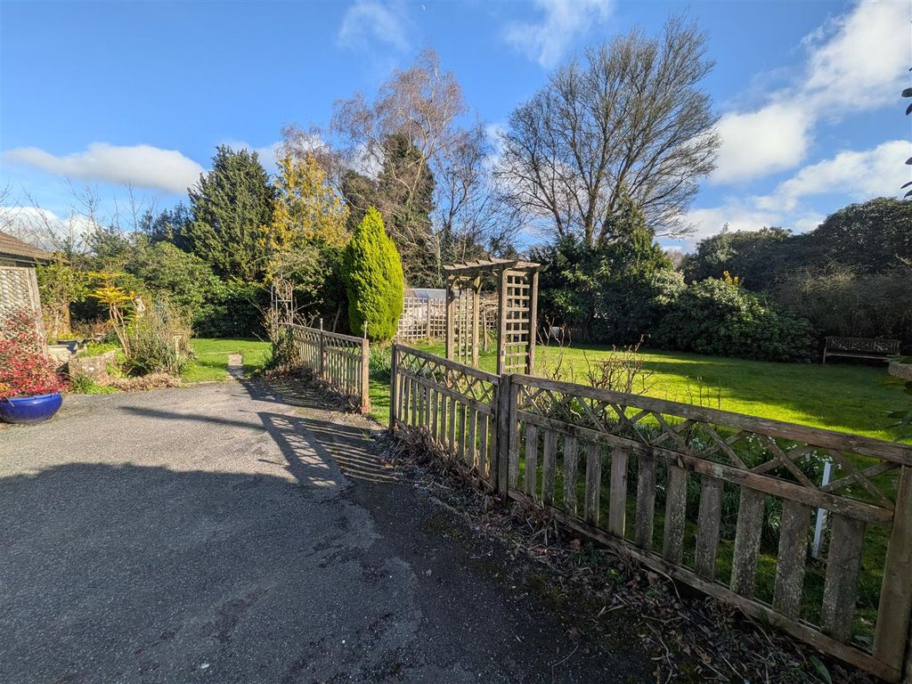 Property photo 2 of 24 Pxl_20260224_133719592.Jpg