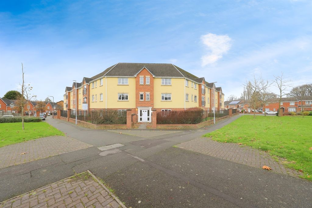 Property photo 1 of 13