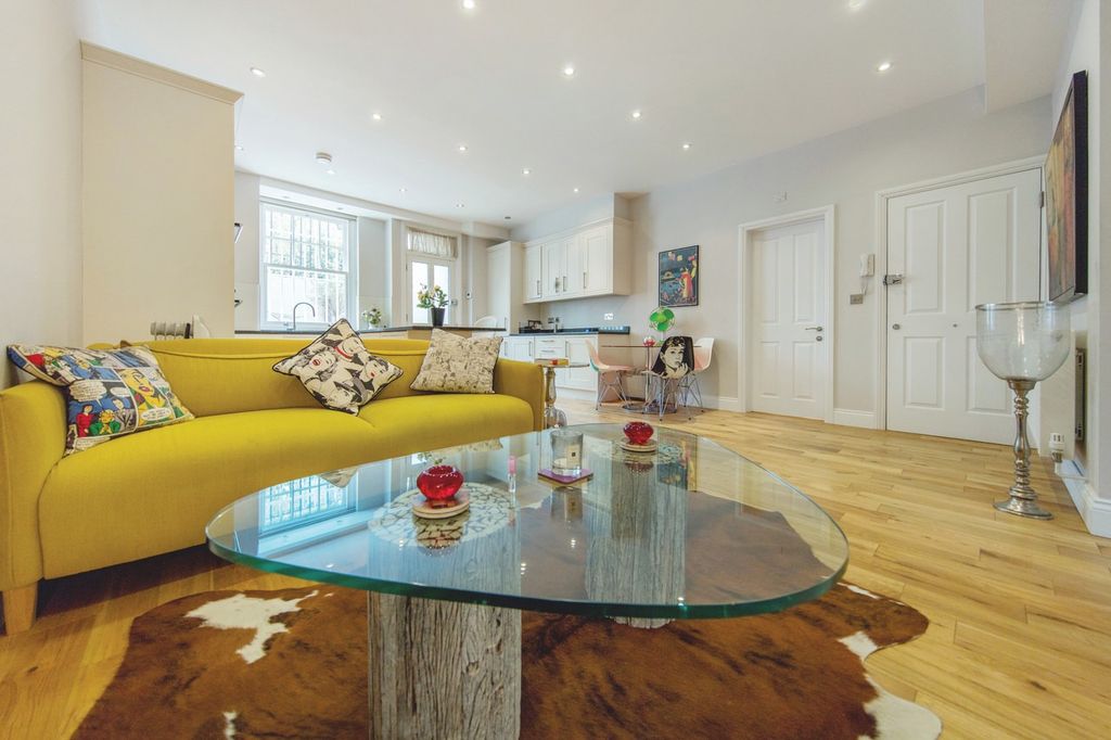 Property photo 3 of 11 4841703