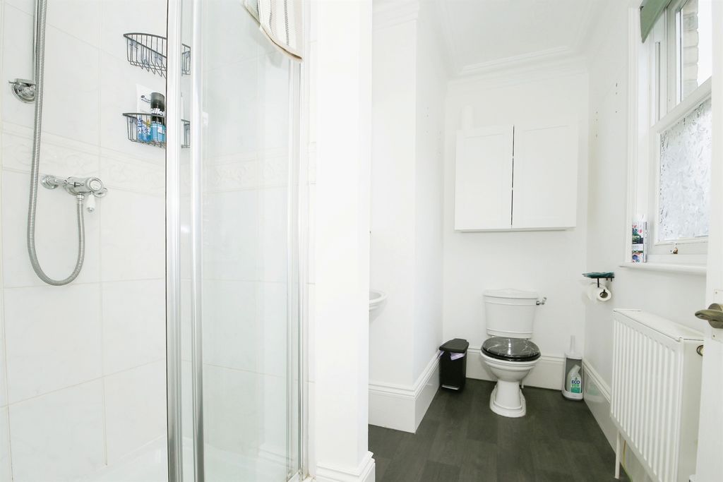 Additional image 16 of 5 bed detached house for saleElwyn Road, March PE15