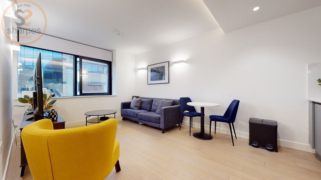Property photo 3 of 7 6A0Da1499Fc4324d6d6E3Fe8_Bc1B4155Be117318A09415076Bc2B73Df9559Ae00266ba4c4395F9E88979d411