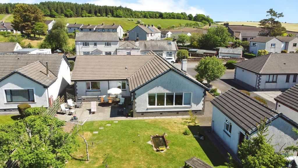Property photo 2 of 20 Drone