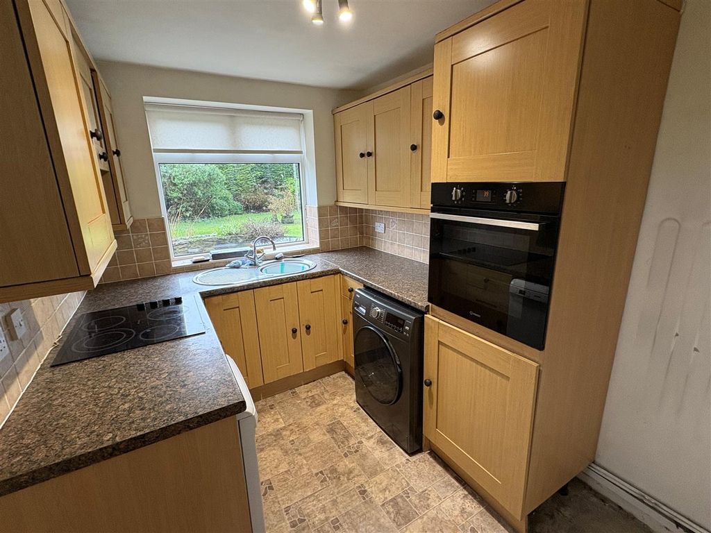 Property photo 2 of 17 2.Jpg