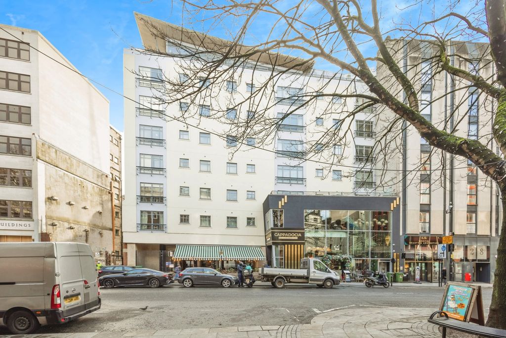 Property photo 1 of 10 Pbox-Img.Jpg