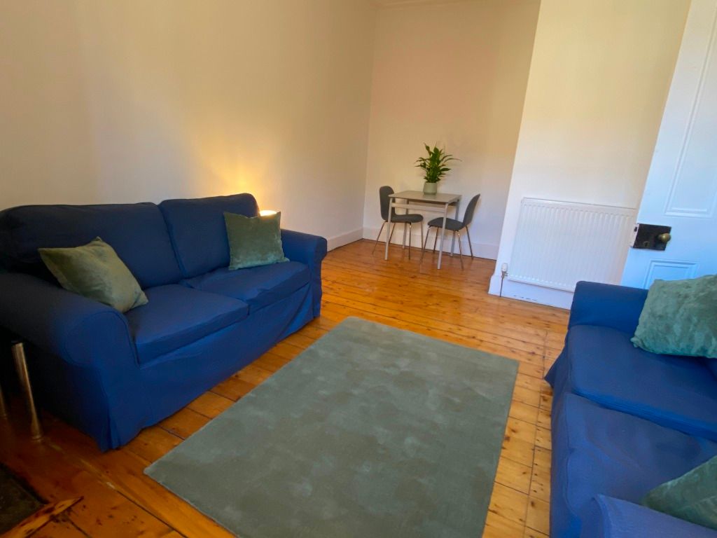 Property photo 3 of 11 Photo 3