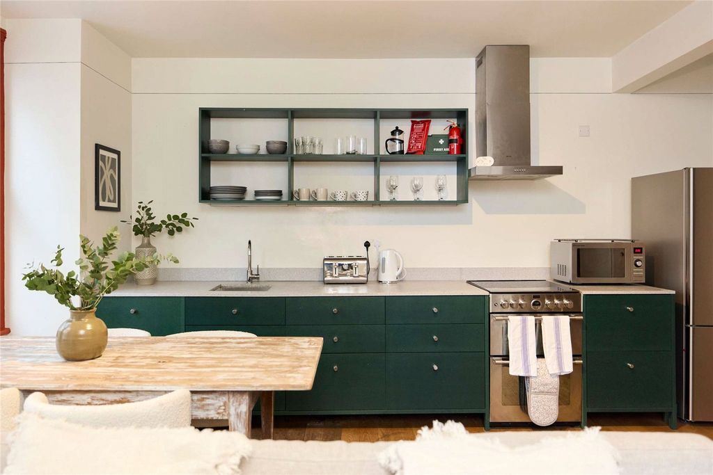 Property photo 3 of 32 Open Plan Kitchen
